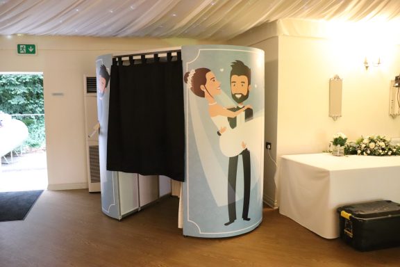 Bride & Groom theme